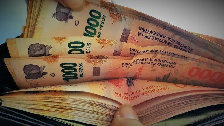 Cómo ahorrar para la jubilación y pagar menos ganancias